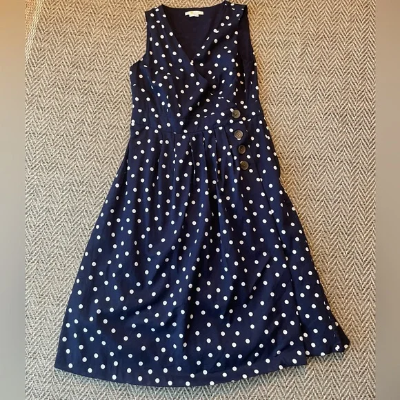 Boden women’s 10P Arwen Wrap Linen-Blend Midi Dress in Navy Polka Dot - Picture 2 of 13